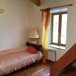 Casa de hóspedes Au Mohair Des Alpy 3*
